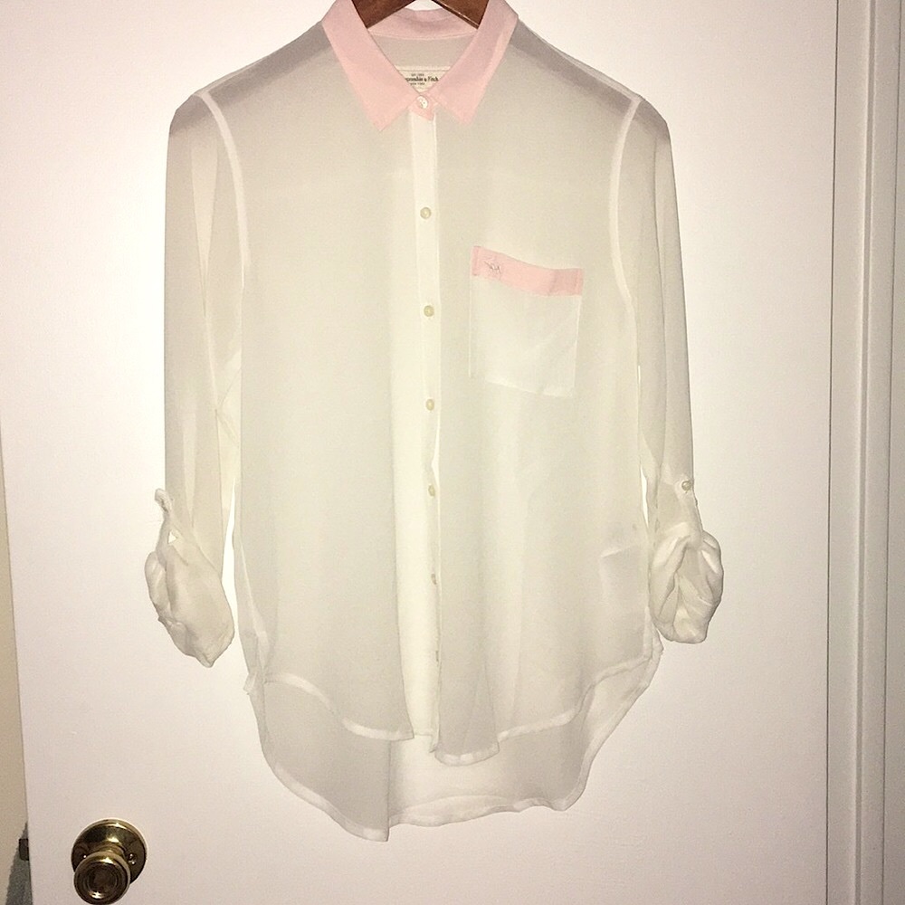 NWOT - A&F Chiffon Button up Shirt
